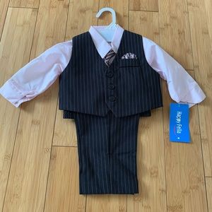 Happy Fella shirt, tie, vest, and pant set, size 12 months